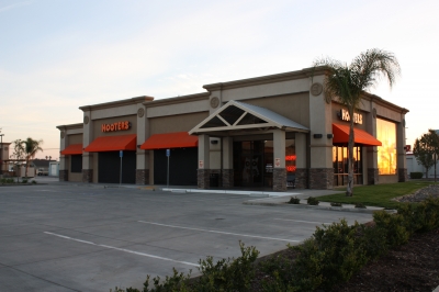 Hooters of Bakersfield